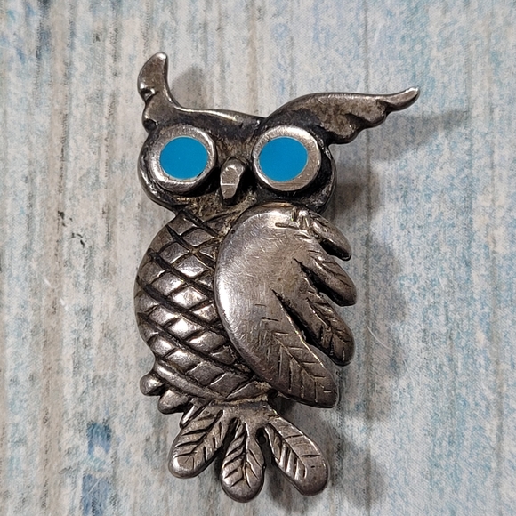 Vintage Owl Turquoise Eyes Pin/Brooch. - Picture 2 of 8